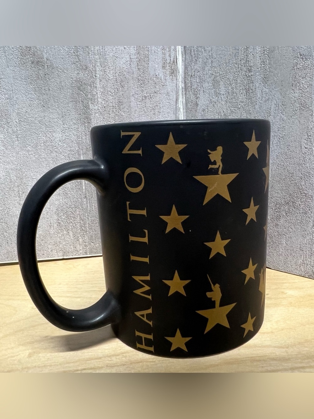 Hamilton Black & Gold Star Ceramic Coffee Mug Broadway